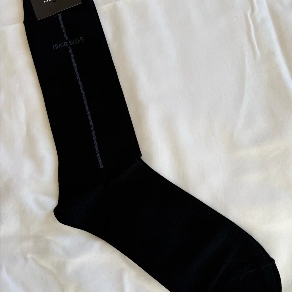 6 Pairs Hugo Boss Black Dress Socks - Picture 5 of 6